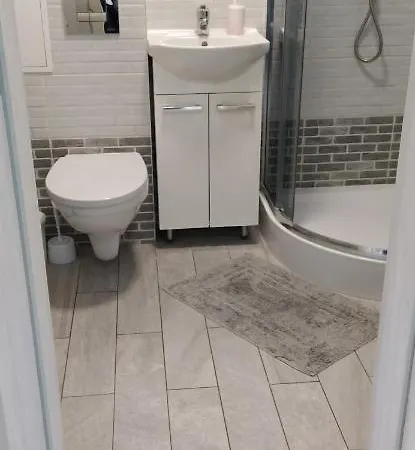 Apartament Przy Skwerze *